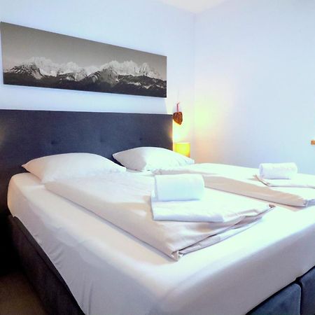 Chaletdorf Am Sonnenhang Neukirchen am Großvenediger 外观 照片