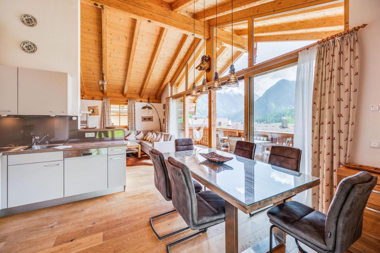 Chaletdorf Am Sonnenhang Neukirchen am Großvenediger 外观 照片